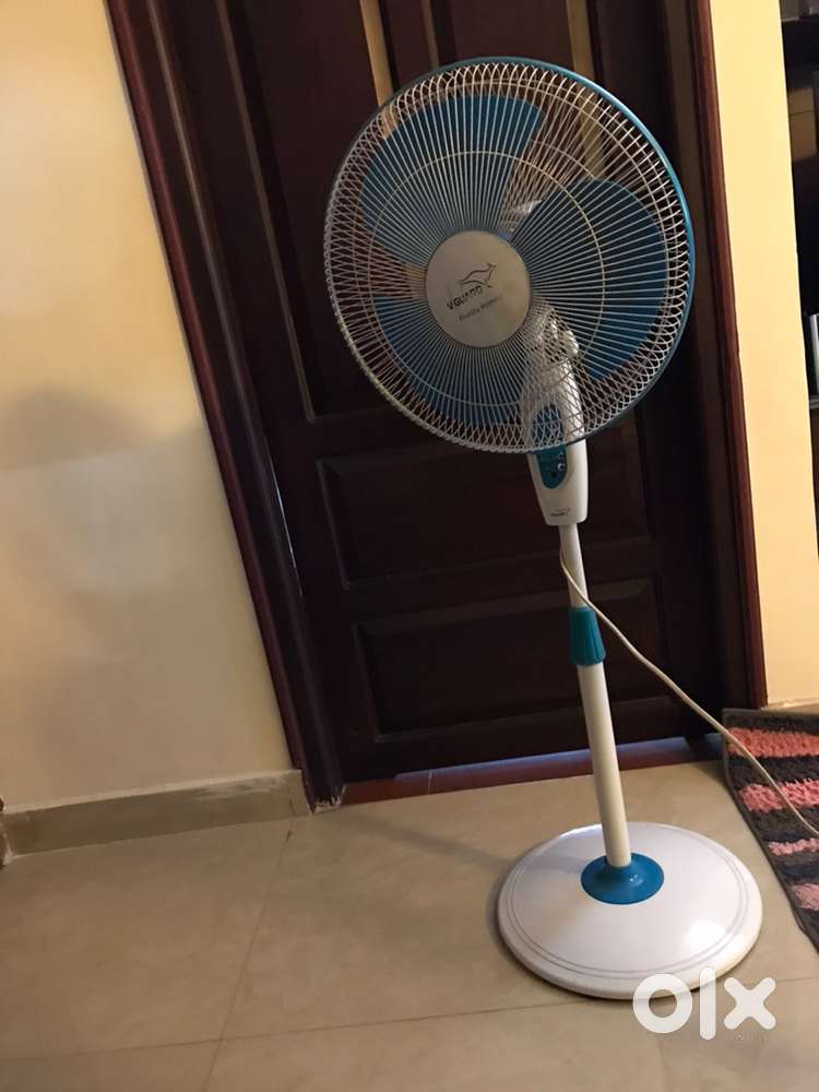 V Guard Pedestal Fan