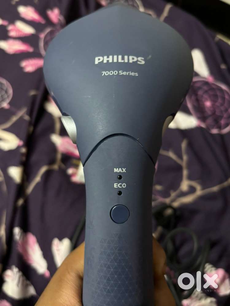 PHILIPS Handheld Garment Steamer for Clothes