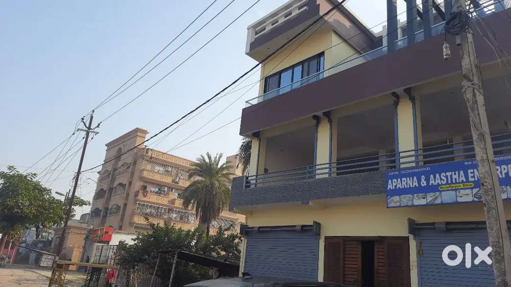 To Let for Office/ Bank/ Shop