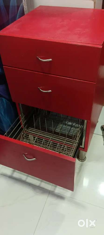 Kichan trolley box
