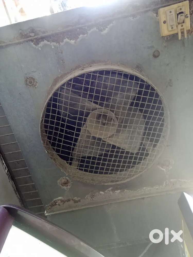 Iron body cooller