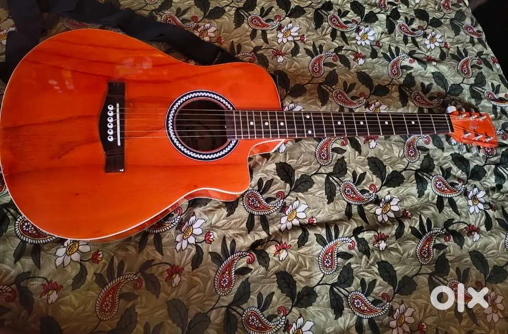 Brand new guiter