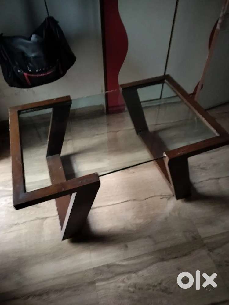 Glass top tea table