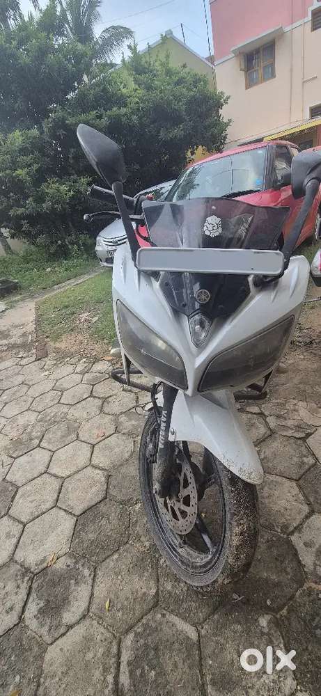 Yamaha Fazer V2 for sale (Negotiable)