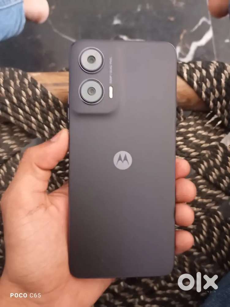 Motorola g35, 5g , 4Gb+4Gb Ram with 128Gb storage,
