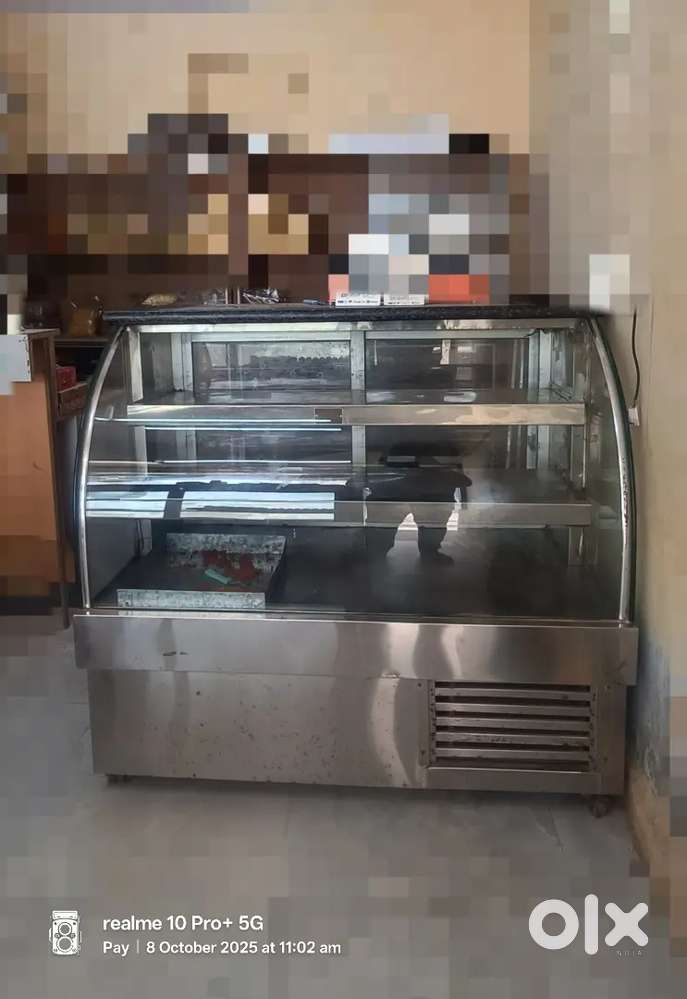 Sell Sweets & Bakery Counter