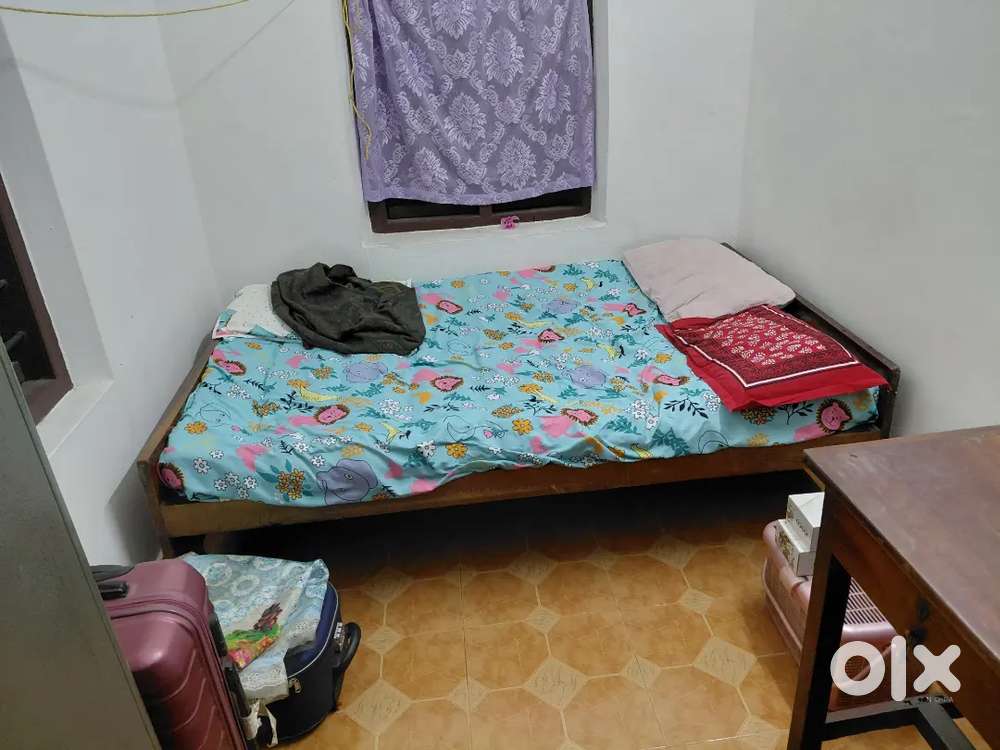 Single room for rent
