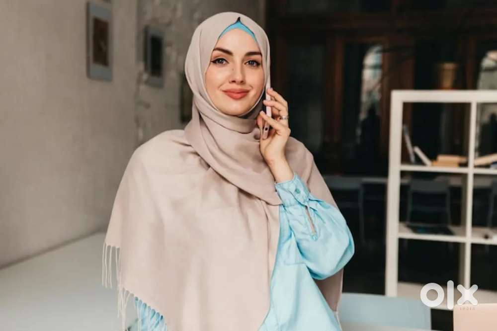 Online female assistant