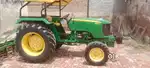 John deere tractor 5050 D. 2019 model 1650 hour drive