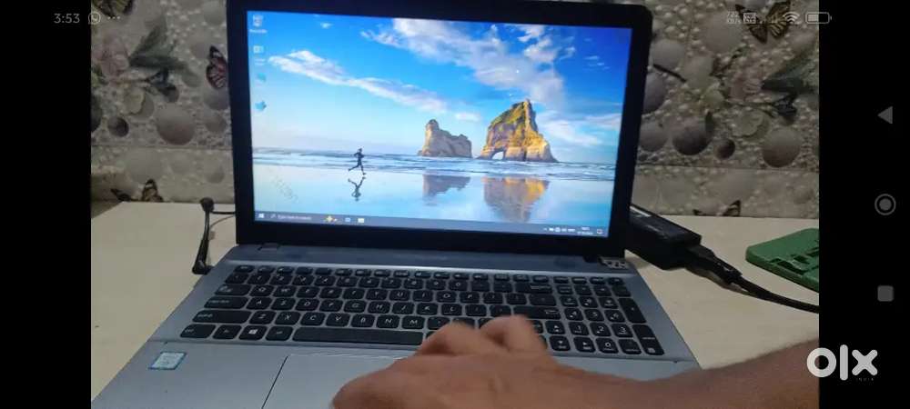 Asus I3 6th gen laptop