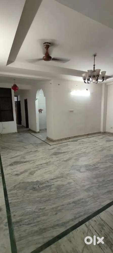 3BHK FLAT FOR RENT NEAR SAKET METRO STATION