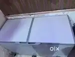 Voltas double door deep freeze