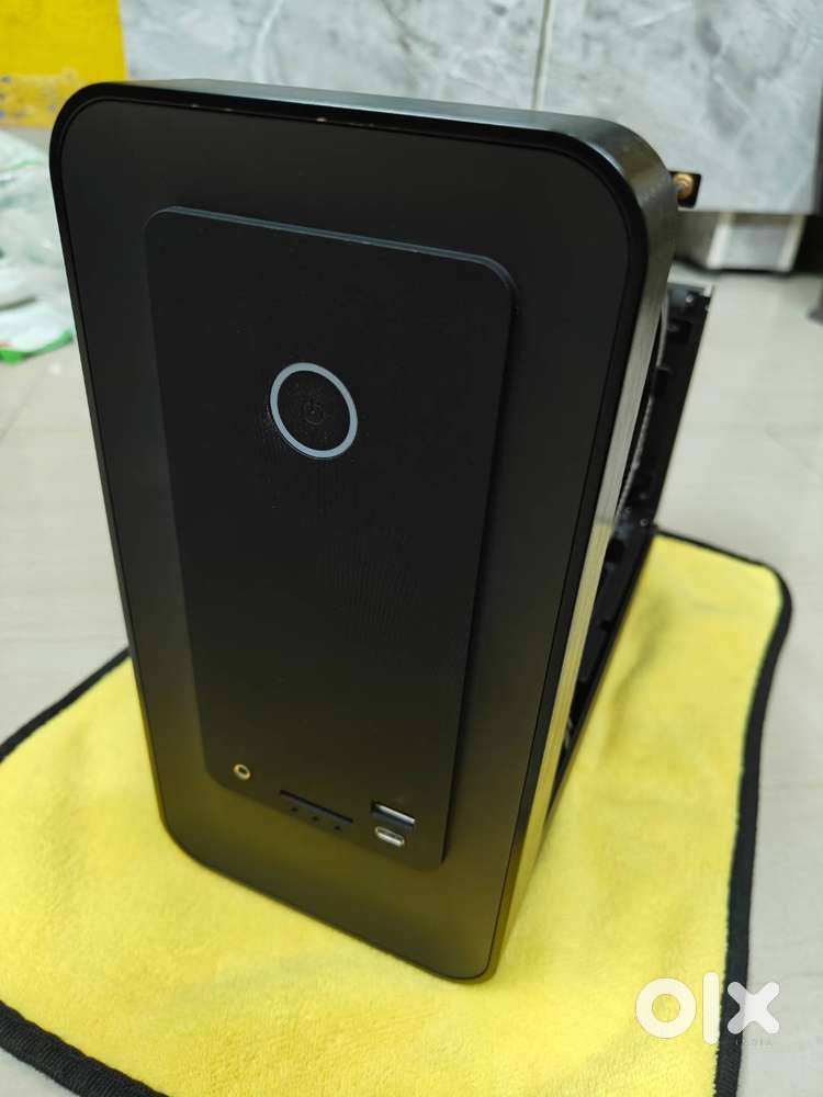 Zotac ZBOX - RTX 3070 - 24GB Ram