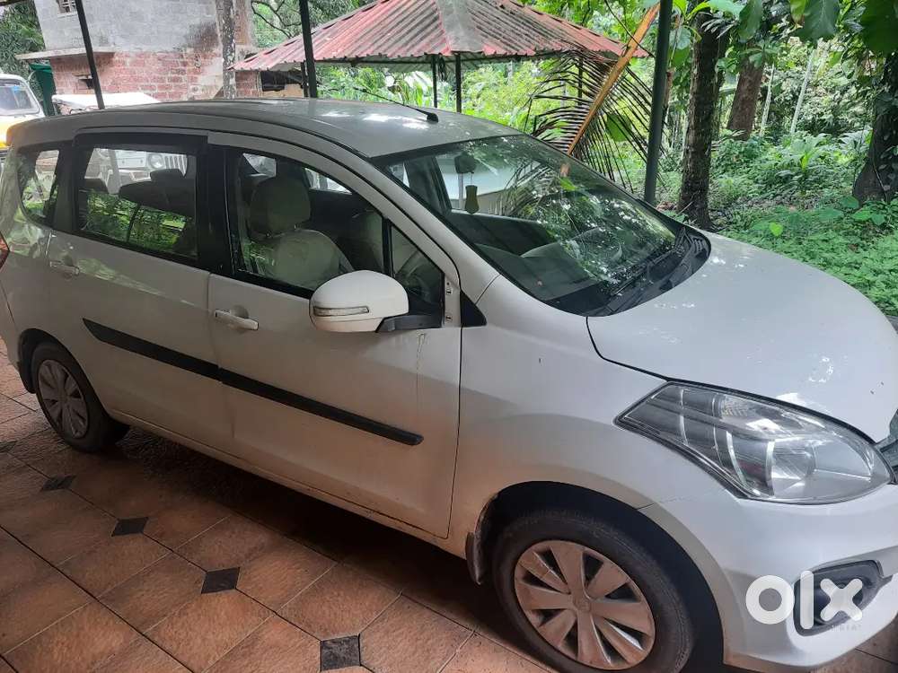 For Sale: 2016 Maruti Suzuki Ertiga (White) - Good Condition!