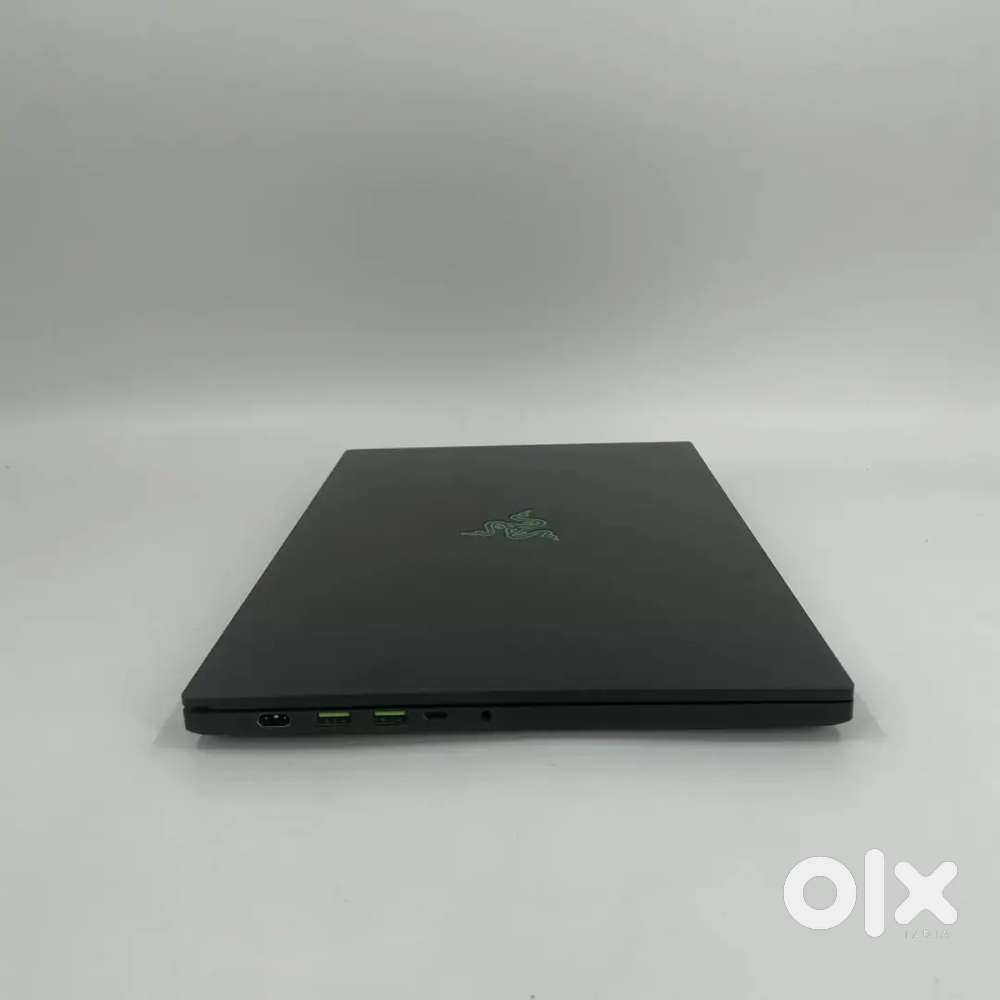 Dell Alienware m15 R3 300Hz FHD 2.6GHz i7-10750H 32GB 1TB/512GB - RTX