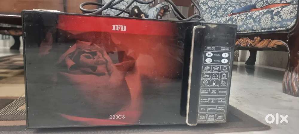 IFB 23L CONVENTIONAL MICROWAVE