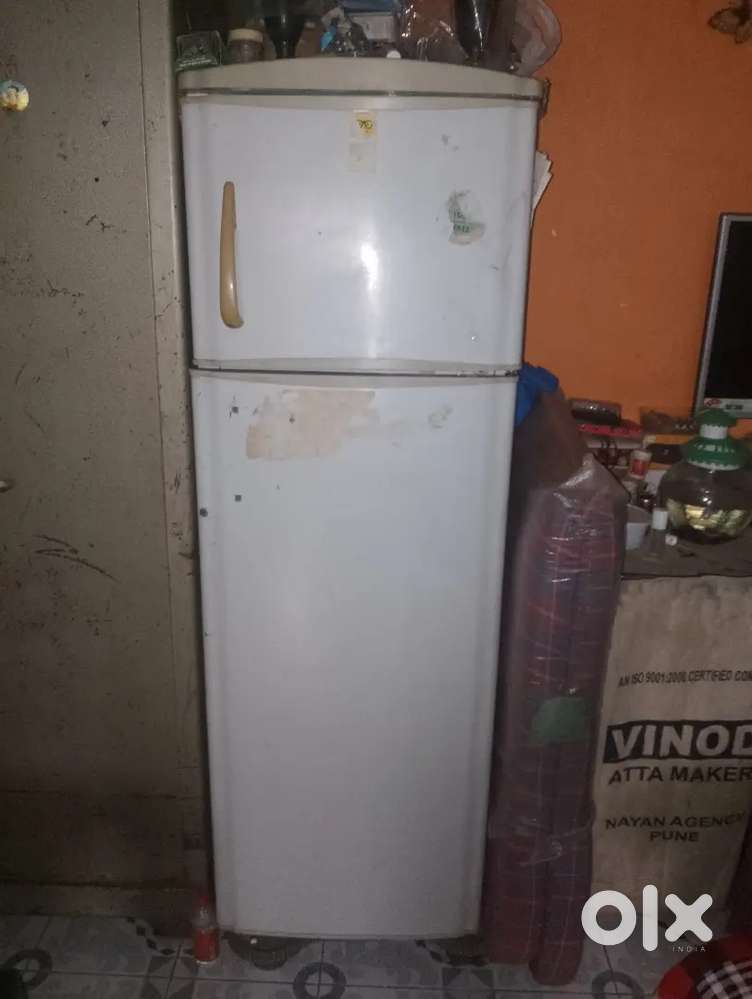Double door fridge