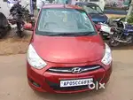 Hyundai i10 Sportz, 2012, Petrol