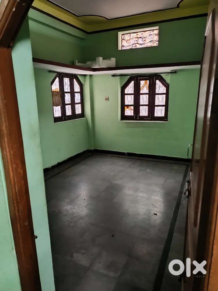 2BHK Flat near Asian Grammar School Bahadurpura