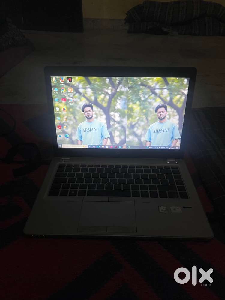 Hp Elitebook Folio)(3rd Gen ,i5) 4GB Ram ) (320GB Hard Disk)