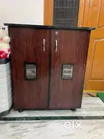 Double door wooden shoe rack