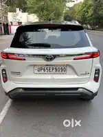 Toyota Urban Cruiser Hyryder 1.5 V Hybrid, 2022, Petrol