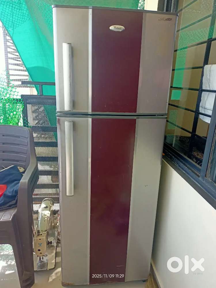 Fridge,whirpool master mind refrigerator