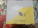 led projector with SanDisk .charging port