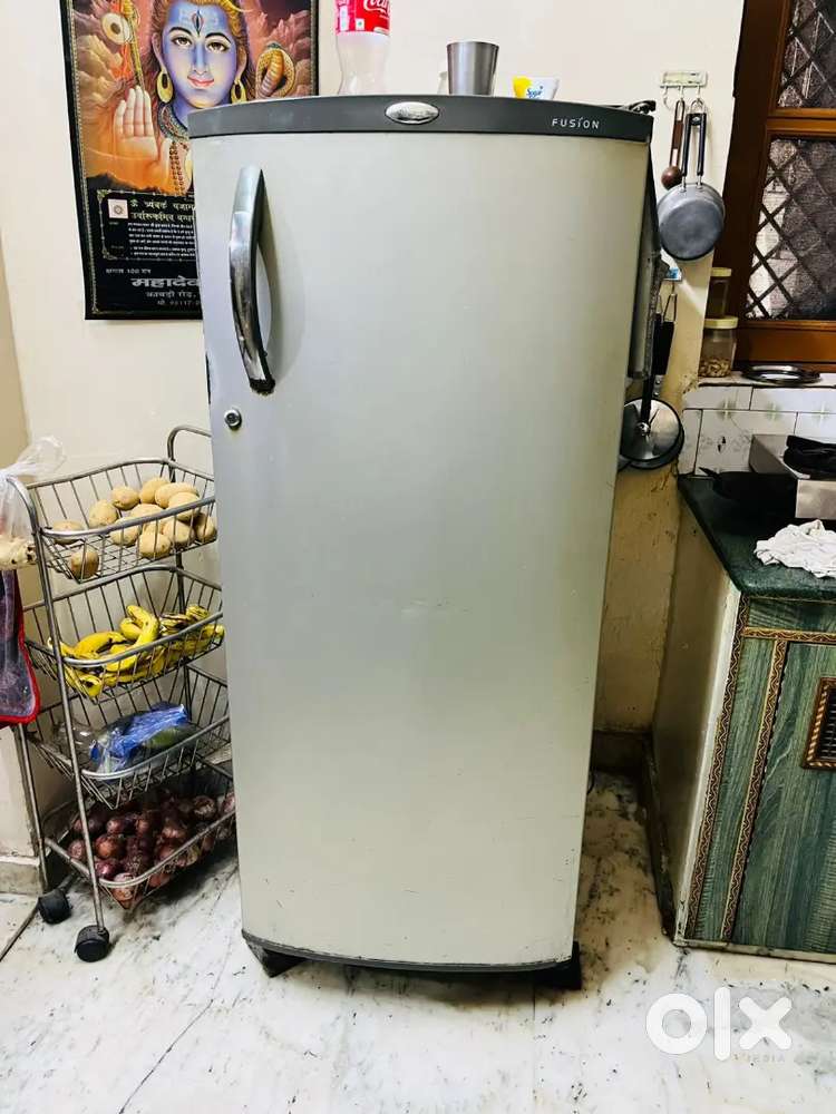 Whirlpool refrigerator 310 litre