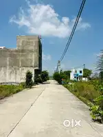 this colony was a very prime location and near by education hub
