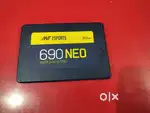 512 gb ant esport 2.5 sata ssd perfect working and new looking.