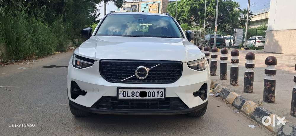 Volvo XC40 B4 Ultimate, 2022, Petrol
