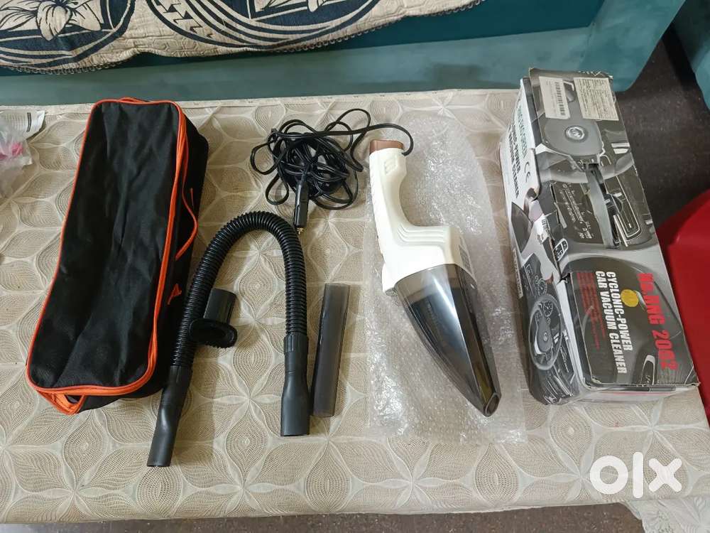 Vaccum Cleaner 200 watt For Car in Excellent condition all accessories