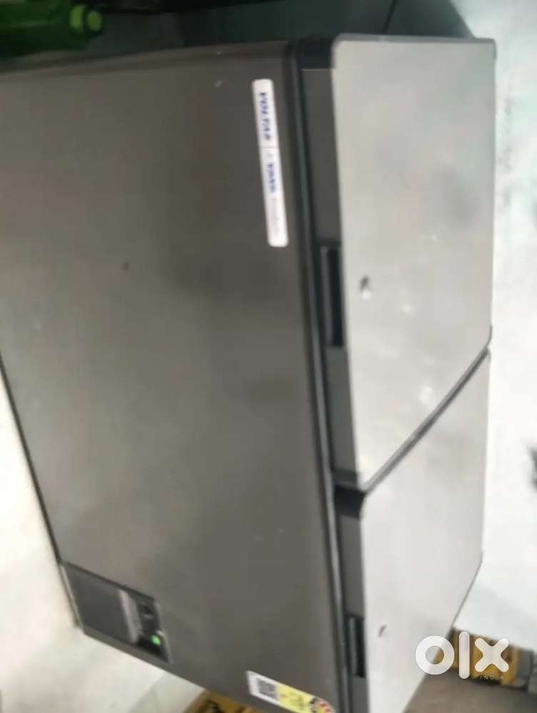 Voltas 320 ltr D Freezer