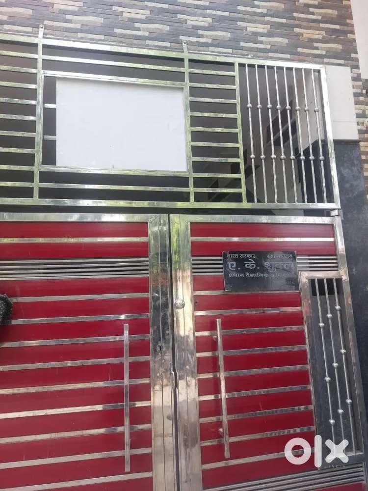 3 Bhk Newly poshan available near Shastri chowk