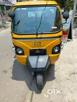 Mahindra Alfa load auto