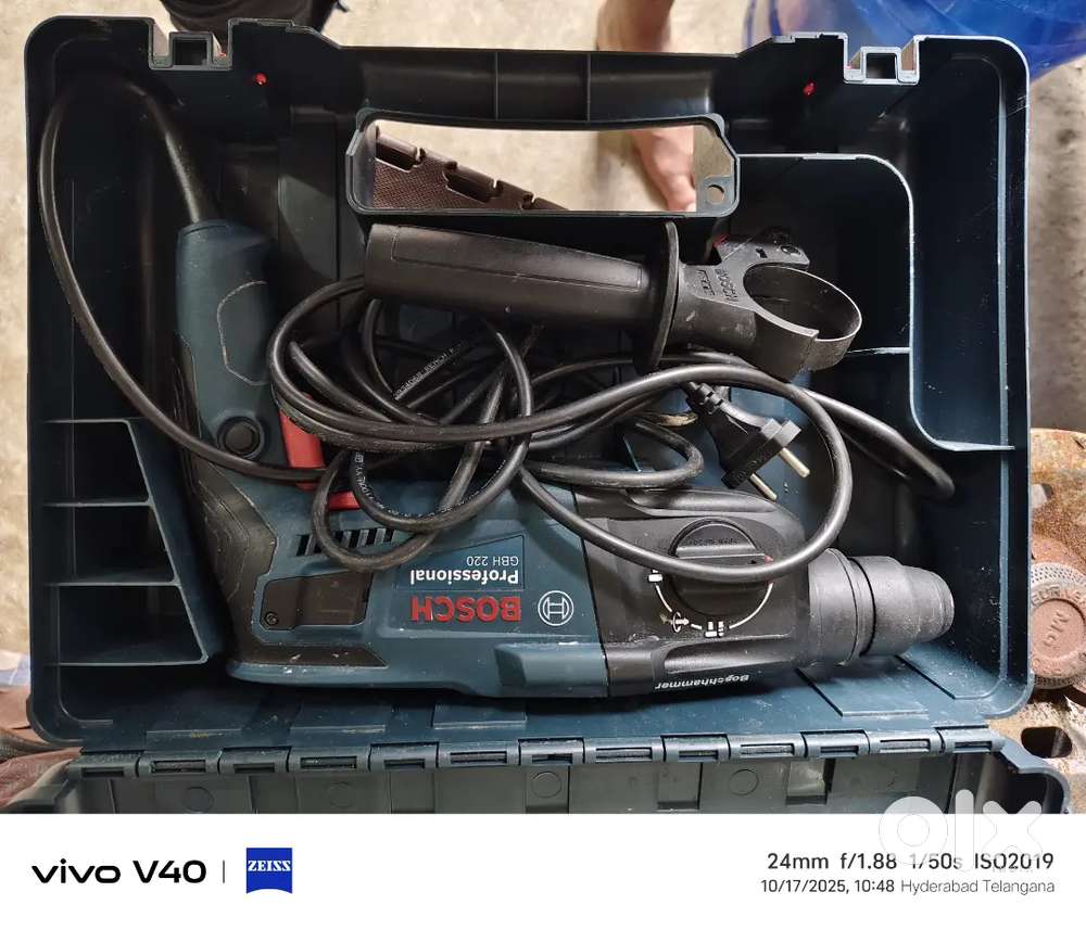 Drill machine BOSCH GBH220