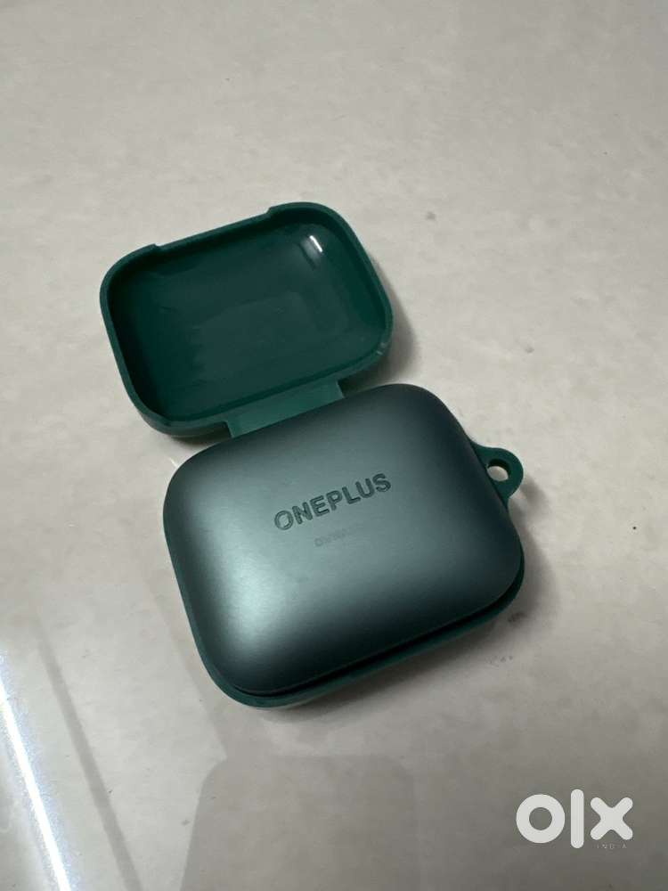 One plus buds pro 2 green
