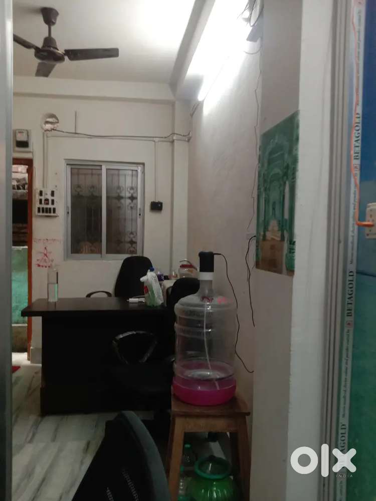 Female office executive or office incharge