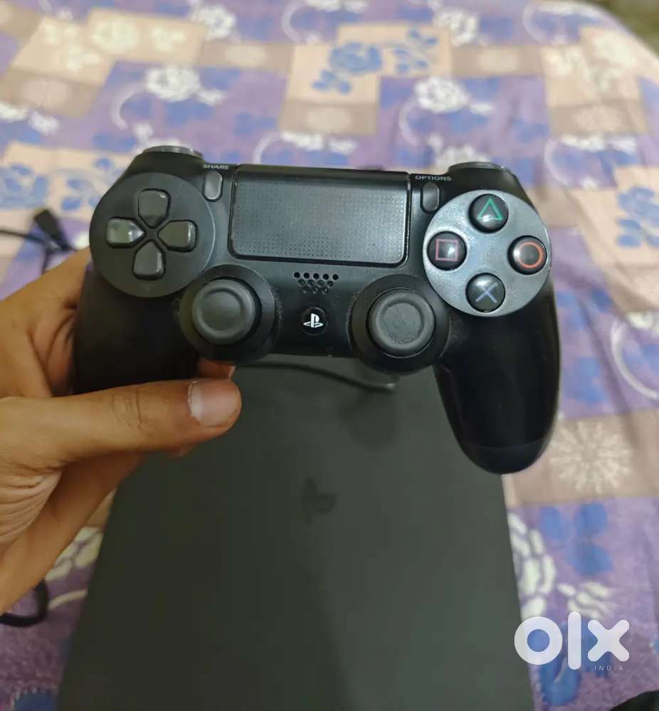 PlayStation 4 1TB SSD Version  9.0
