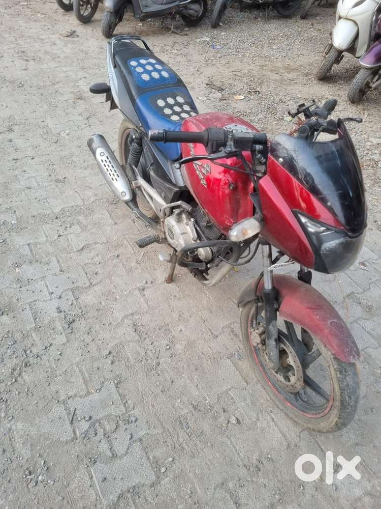 bajaj pulsar 150 2013 model in brand new condition
