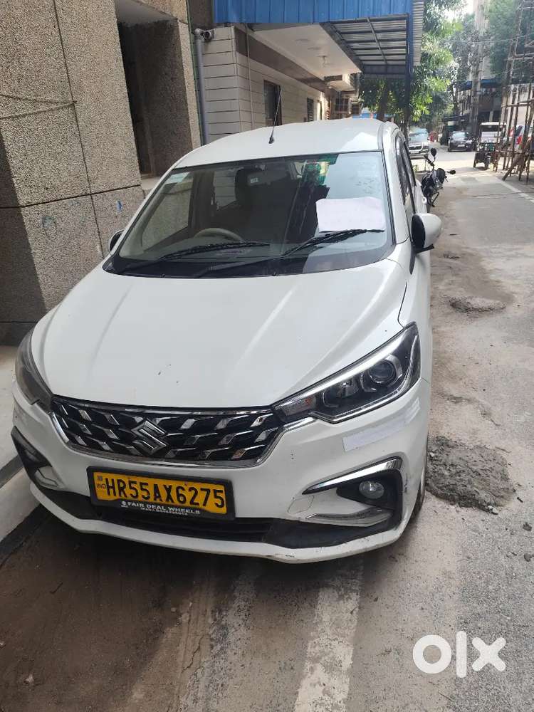 कॉल सेंटर में गाड़ी चलानी है तो संपर्क करें टाइम पास वाले दूर रहें