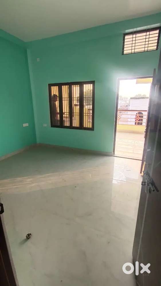 Only for family. SHARADA VIHAR COLONY MEERA PUR BASHAI VARANASI 221002