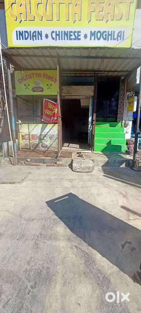 one big hall for godam agency or shop purposes...