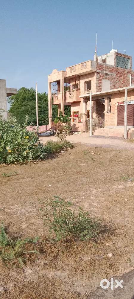 Jhalamand bus stand ke pass mai Hans vihar colony sare Ghar Bane hue