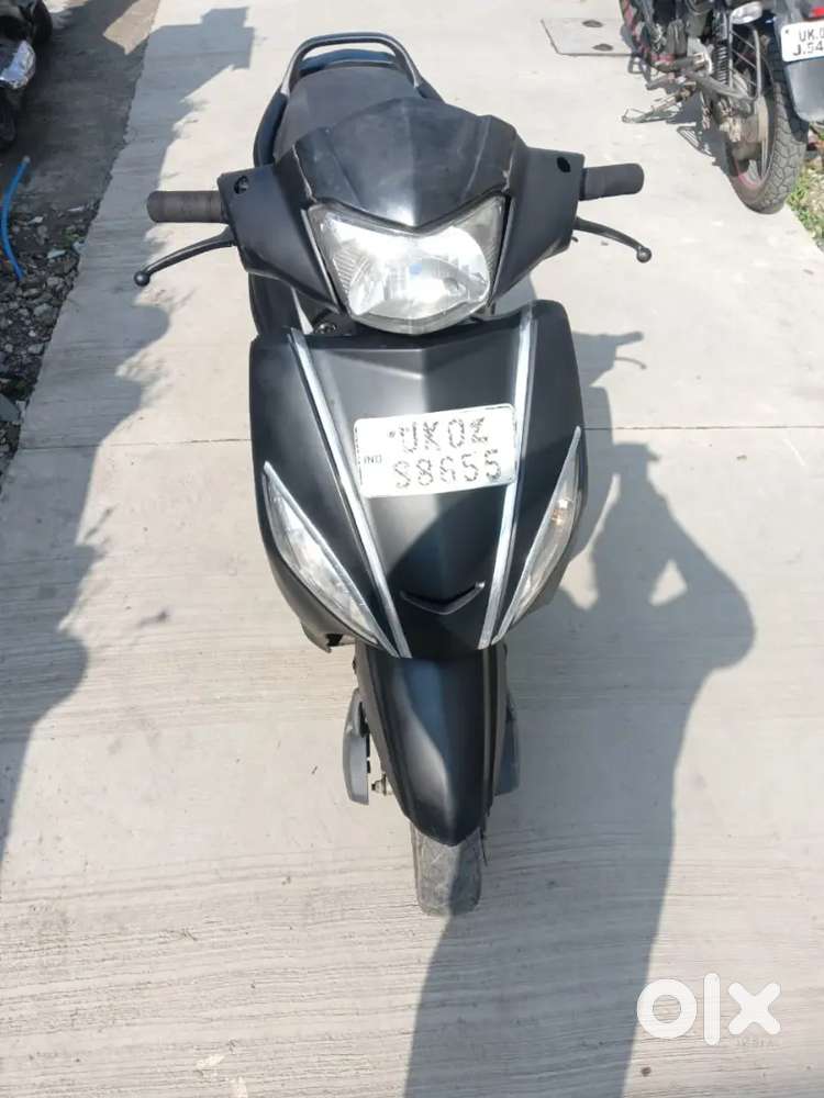 Maestro 110 cc 1st owner insurance done