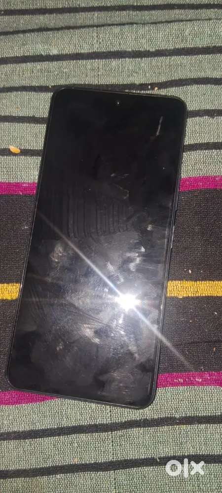 Vivo y 29 5g phone  4-128 gb storage