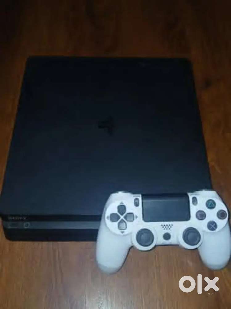 PS 4 Slim 1TB