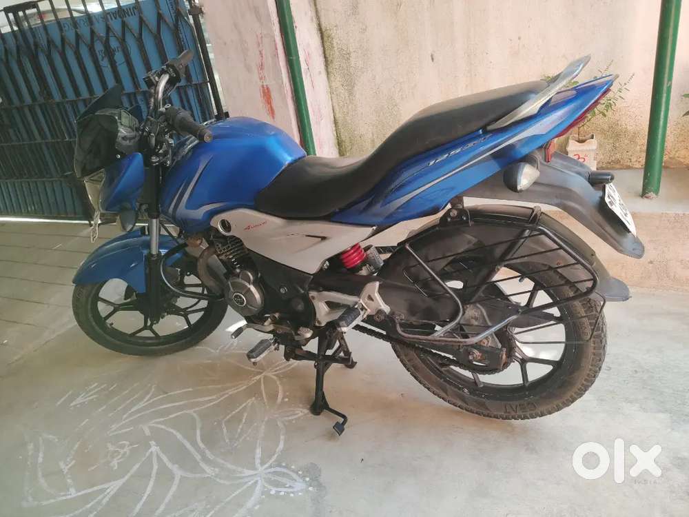 Bajaj Discover 125 ST