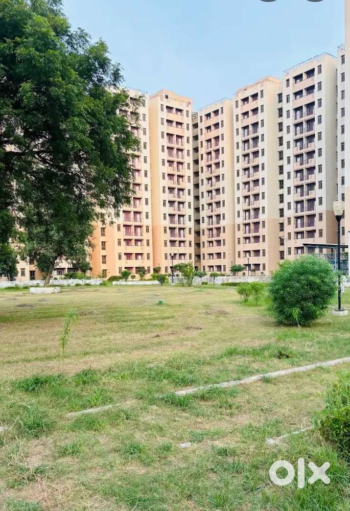 Semi furnished flat for rent in sector G2 Narela